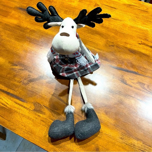 Large Big Size Girl Deer bean bag bottom with dangling legs - Picture 1 of 7